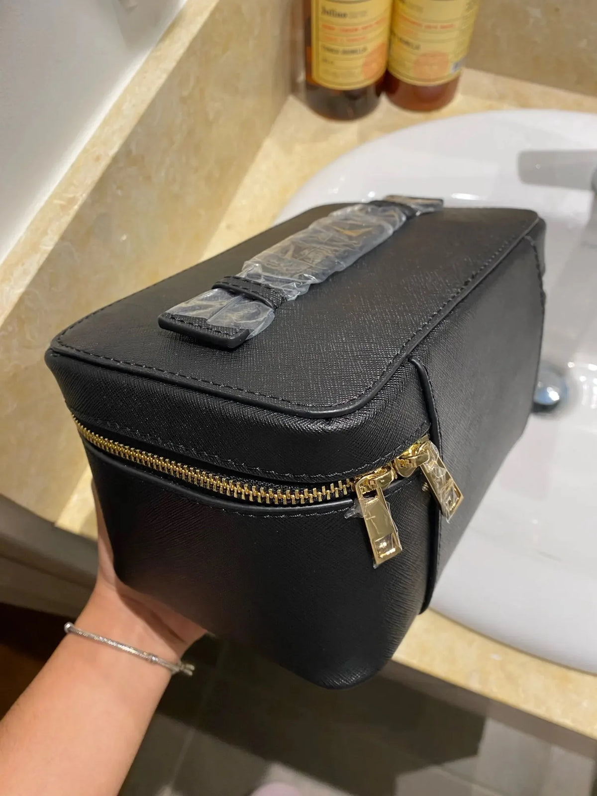 Custom Name Ladies Saffiano Split Leather Travel Toiletry Case Bag Portable Hanging Makeup Organizer Box Cosmetic Bag For Women