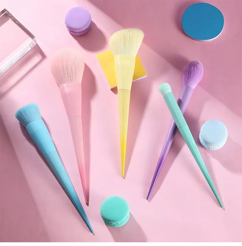 17pcs Makeup Brushes Set: Eyeshadow Brush, Foundation Brush, Highlight Blush Concealer Powder Brush Cosmetic Tools High Quality