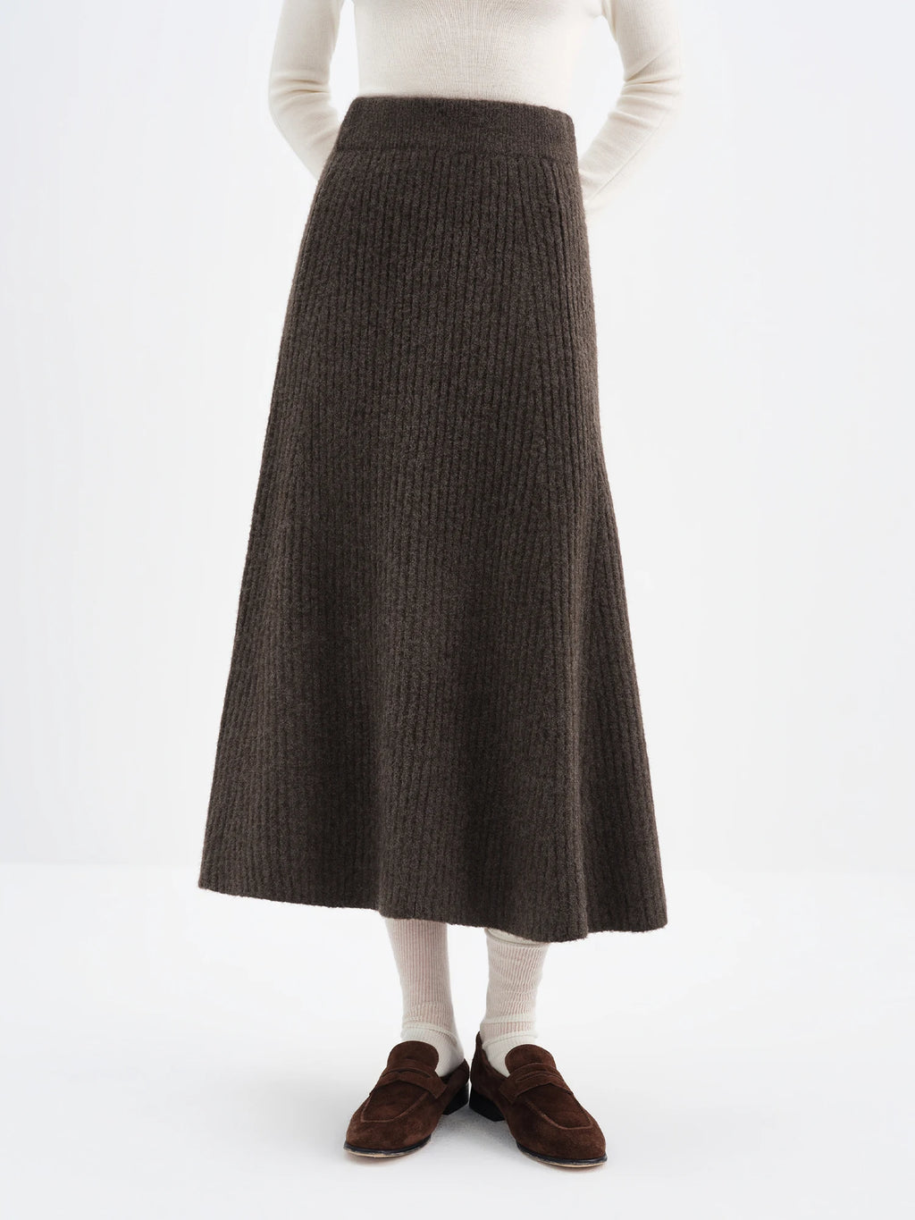 FSLE Fall 2025 Winter New Arrival Elegant Knitwear Twisted Knit Sweater and Skirt Two-Piece Outfit Sweater and Long Skirts Sets