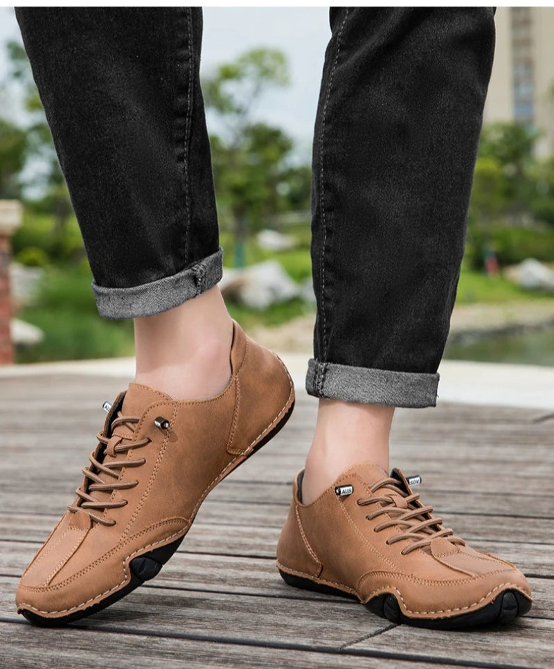 New Men's Shoes Leather Womens Loafers Soft Sole Comfortable Outdoor Walking Shoes Low Top Breathable Women Men Sneakers Zapatos