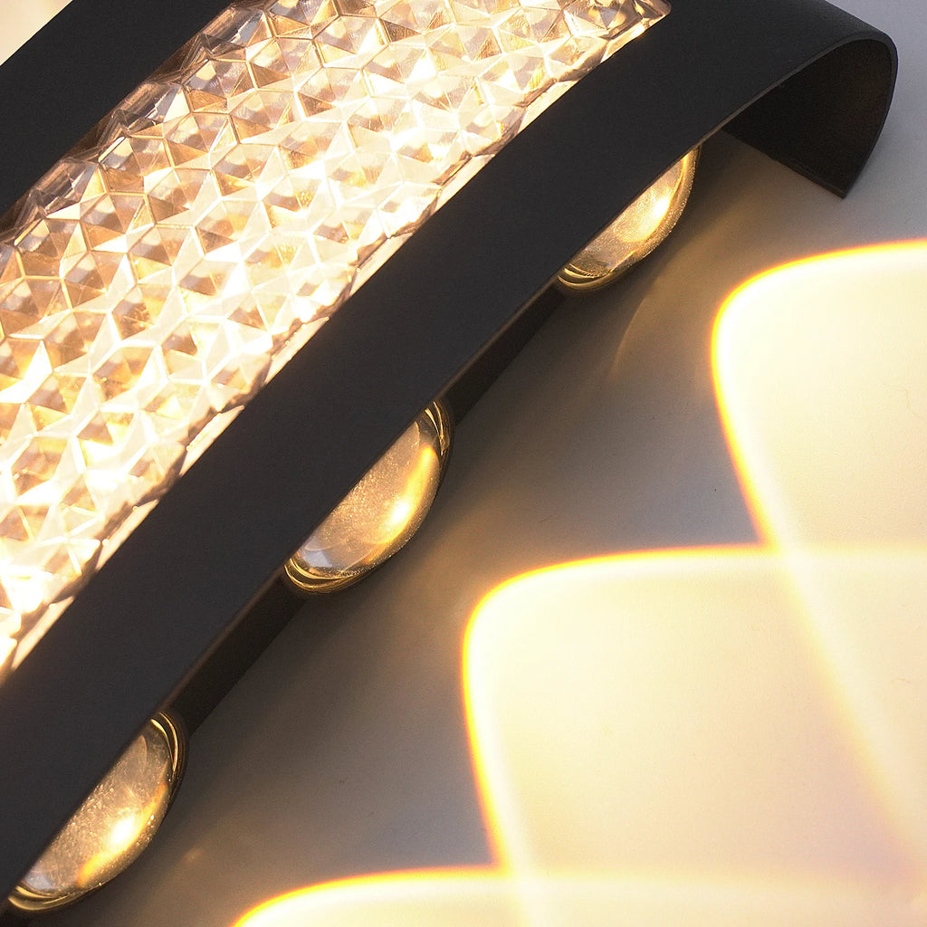 Outdoor LED Waterproof Wall Light IP65, Made of Aluminum and Plastic, Compatible with Indoor and Outdoor Sconces