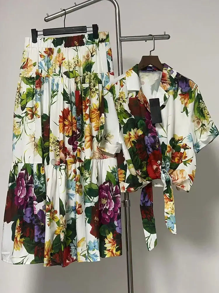 Retro Summer Women's New Two-Piece Lapel Single-Breasted Hem with Strapless Short Shirt + Elastic Waist A-Shaped Fashion Suit