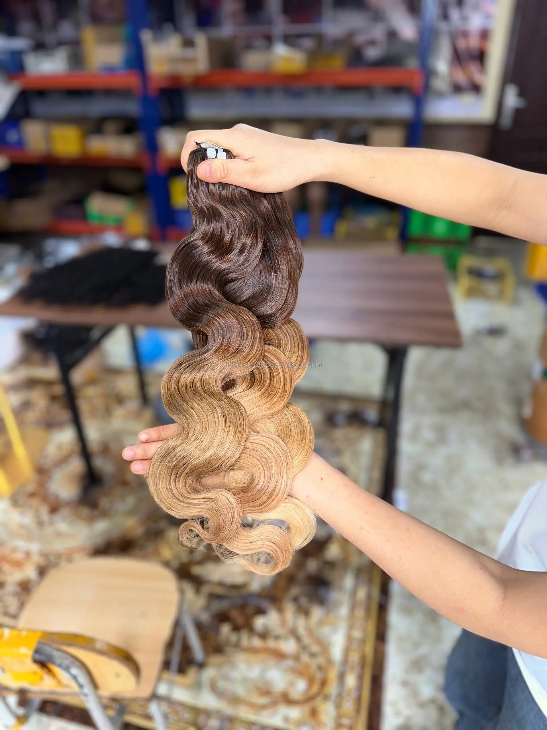Vietnamese Virgin Human Hair Bundle Vendor Extensions Unprocessed Body Wave Weave with Closure Honey Blonde Highlights Bundles
