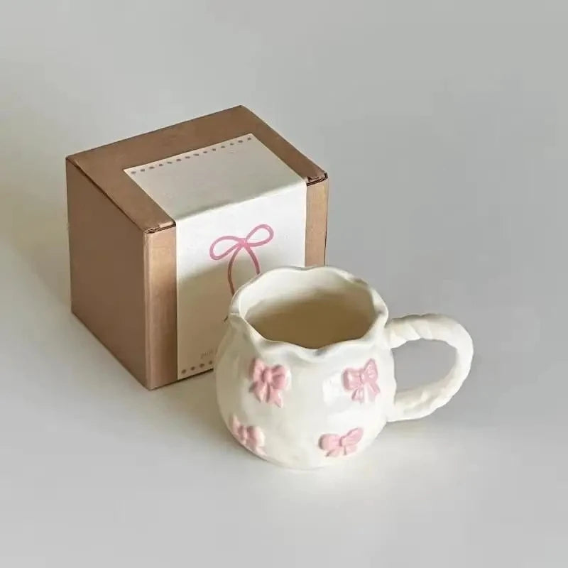 Hand-held bowknot coffee cup, afternoon tea ceramic cup, cute mug