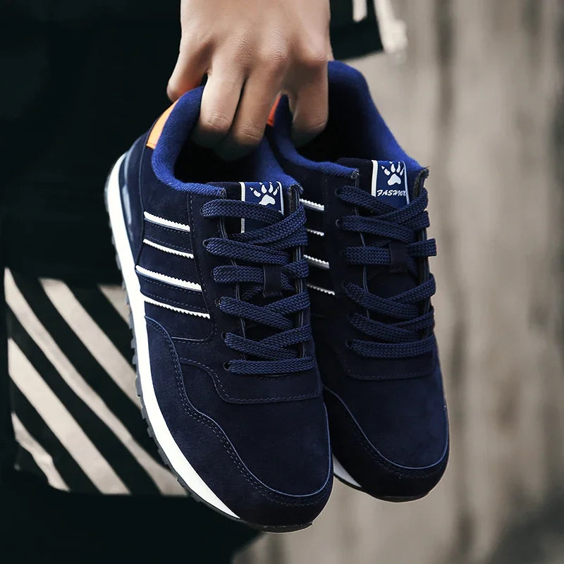 Men Suede Leather Sneakers Men Classical Running Shoes Lightweight Comfortable Outdoor Sport Shoes Breathable Flat Jogging Shoes