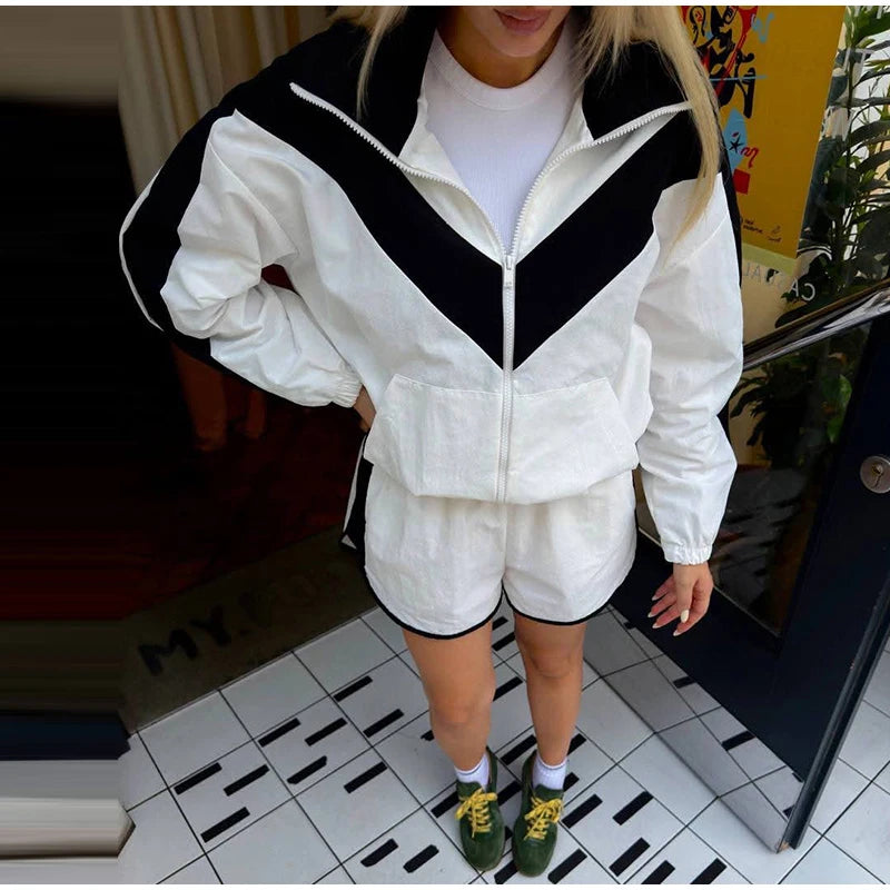 Fashion Color Block 2 Piece Tracksuit Women's Stand Collar Zip Lightweight Jacket Loose Mini Shorts 2026 New Lady Casual Outfit