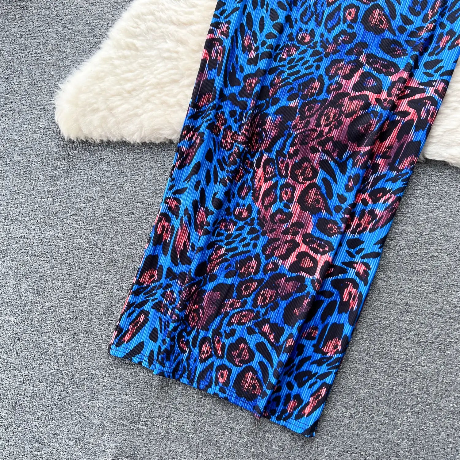 Retro Style Printed 2 Pieces Set for Women Fashion Summer Sleeveless Cropped Camis Top + Elastic Waist Bodycon Long Skirt Suits