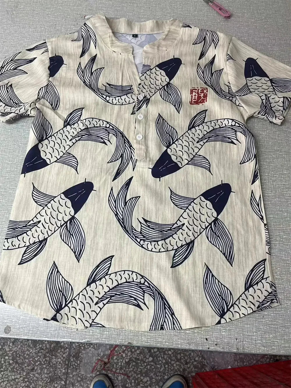 2024 New Men's Shirt Japanese Vintage Art Print Linen Short Sleeved Shirt Hawaiian Style Button Henry Neck Shirt