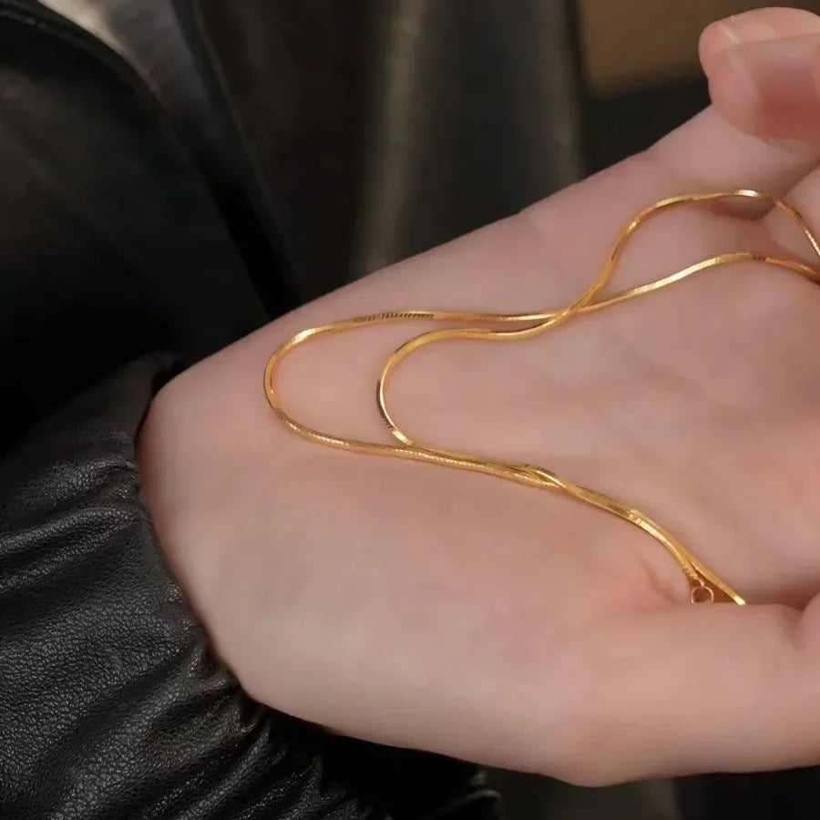 24K 9999 Pure Gold Yellow Gold Snake Bone Chain Necklace, Simple Design for Temperament - enhancing Clavicle Look