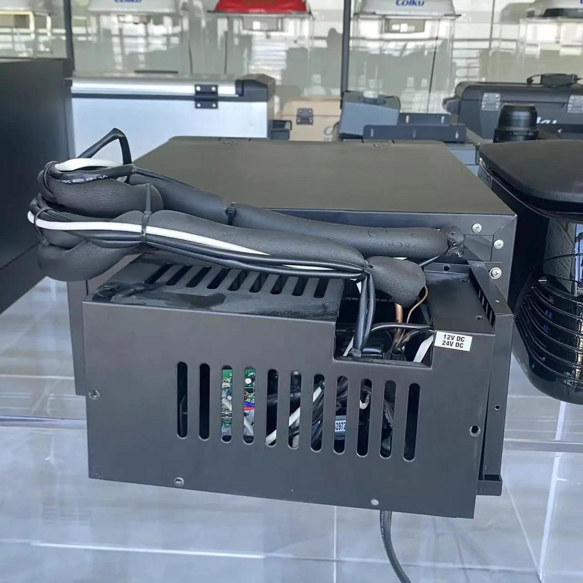 Portable Compressor 12V Car Fridge 23L Portable Refrigerator Mini Freezer for Boat Camping Mpv Suv