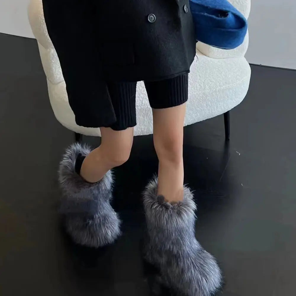 Women's Winter Snow Boots Outdoor Luxury Furry Faux Fox Fur Boots Woman Plush Warm Platform Shoes New Fashion Bottes Big Size 46