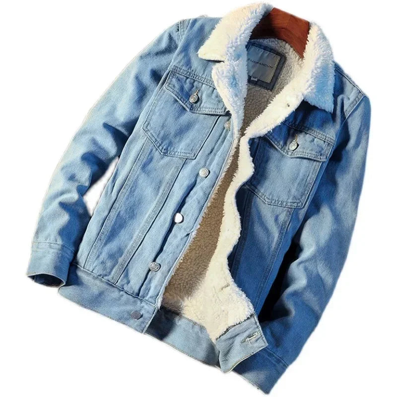 Winter Korean Fashion Men's Warm Denim Jacket Plush Lining Denim Coat Male Thicken Fleece Stylish Pockets Buttons Jean Outerwear