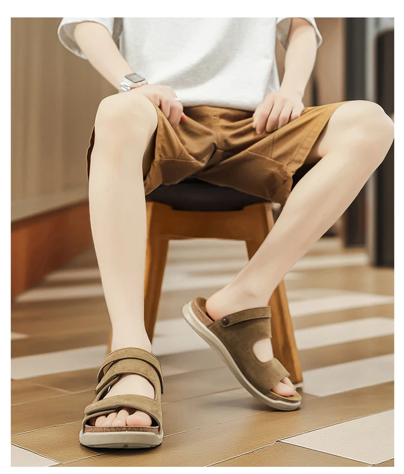 Men's high quality Casual sandals Summer breathable lightweight outdoor beach shoe Slip on walking Daily wear double-use sandals