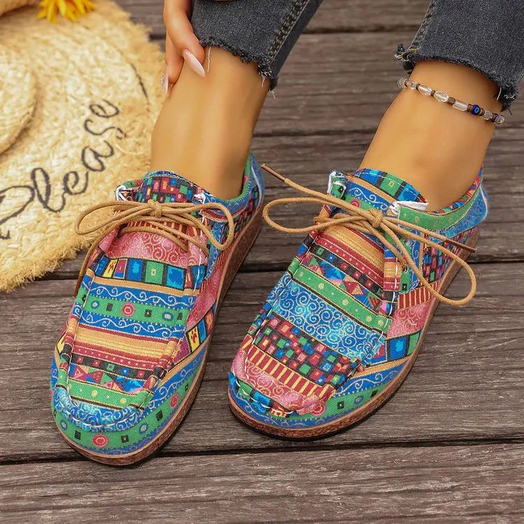 Spring 2025 Women's Printed Canvas Shoes Flat Platform Casual Toe Loafers Breathable Autumn Fashion Sneakers