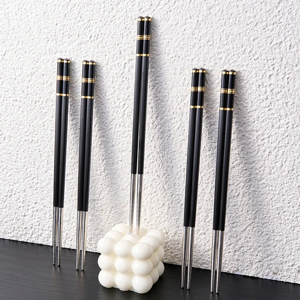 2-8 Pairs Alloy Chopstick Reusable Non-slip Sushi Food Chop Sticks Chopsticks Metal Chinese Chop Stick Tableware Kitchen Gadgets