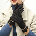 Women's winter thermal gloves with added fleece, decorated with metal chains, suitable for driving and cycling, a pair of touchscreen-compatible gloves