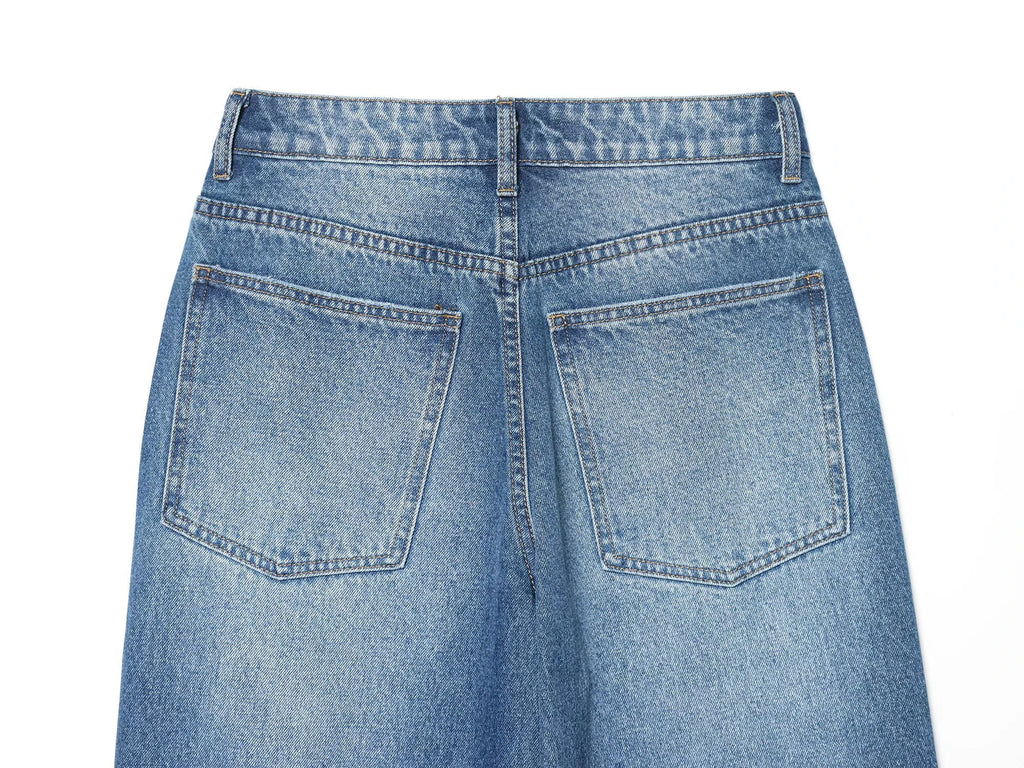 European and American style 2025 winter new women's clothing mid waist balloon version sickle bending knife jeans