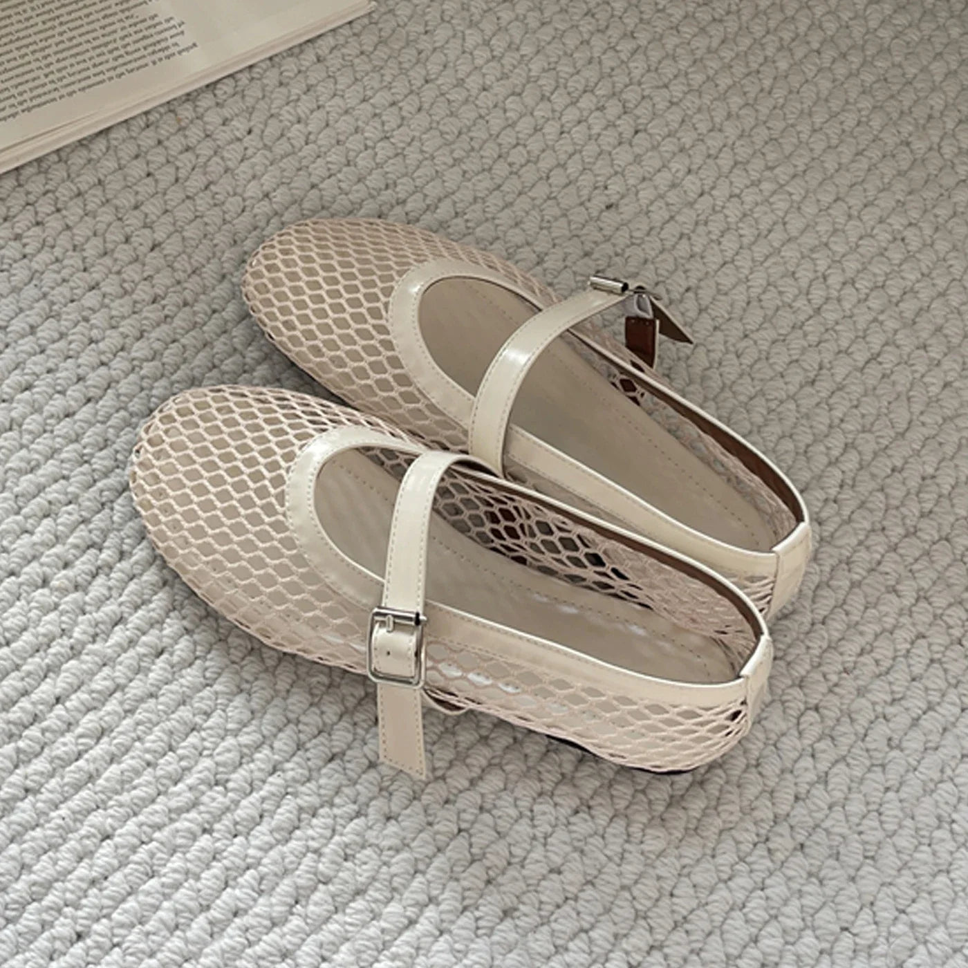 Eilyken Summer Women Cosy Mesh Flat Heels Shoes Round Toe Buckle Strap Casual Ladies Sandals Zapatos De Mujer