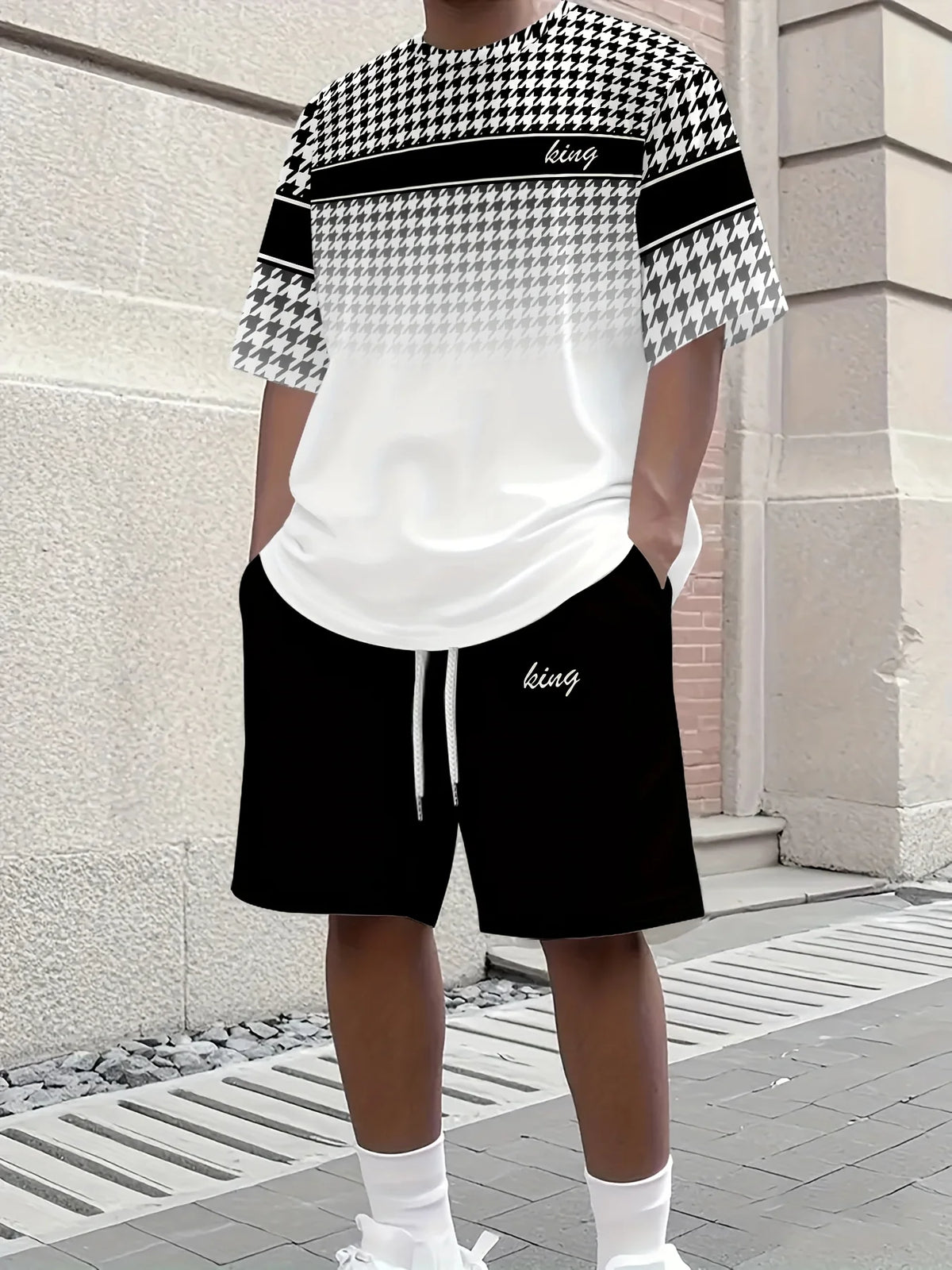 The 2025 summer new men's suit with striped casual fashion