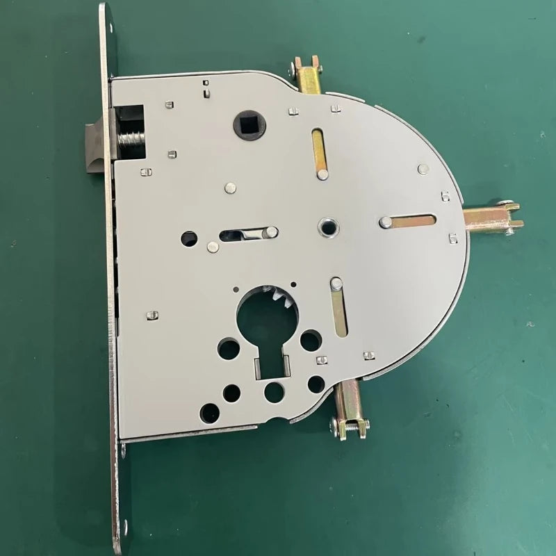 Intelligent Automatic Israeli Round Head Square Tongue Lock Body 6590 Replaces Old-fashioned Fingerprint Lock
