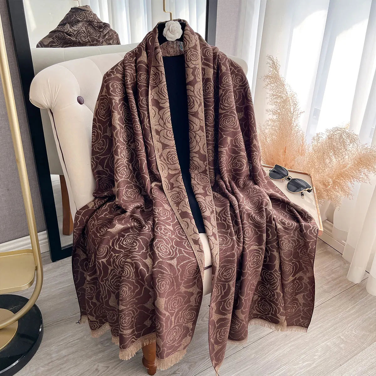 Women Exquisite Golden-Embroidered Hijab for Muslim Ladies Ideal for Spring Fall Sun-Protective Stylish Headwear Shawl Scraf