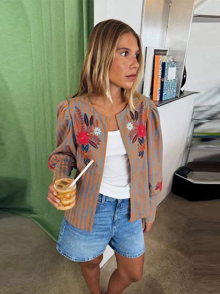 Fashion Striped Flower Embroidered Jacket Round Neck Long Sleeve Loose Coat Casual 2026 Early Autumn New Daily Ladies Clothing