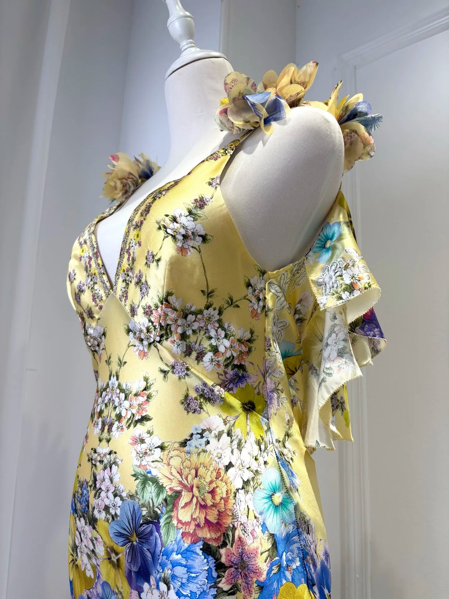 100% Silk Women Floral Print Sling Robe V-Neck Sleeveless High Waist Elegant Slim Yellow Maxi Dress