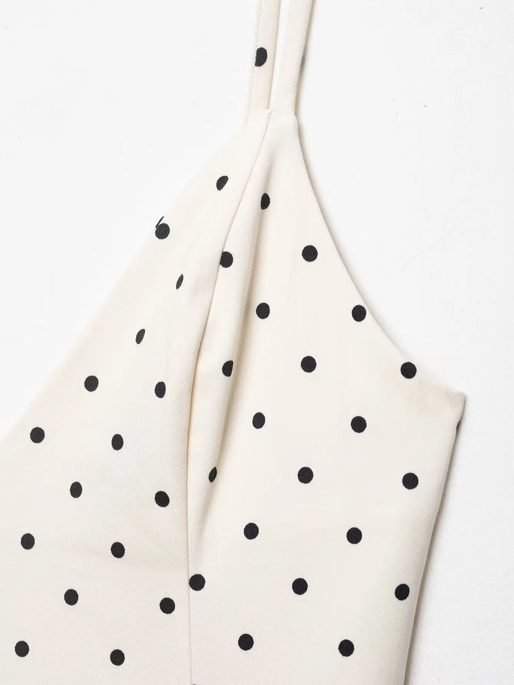 HH Women Elegant Spaghetti Strap V-Neck Dress Fashion Polka Dot Print Slim Fit White Ruffle Dress 2026 Summer Sexy Beach Wear
