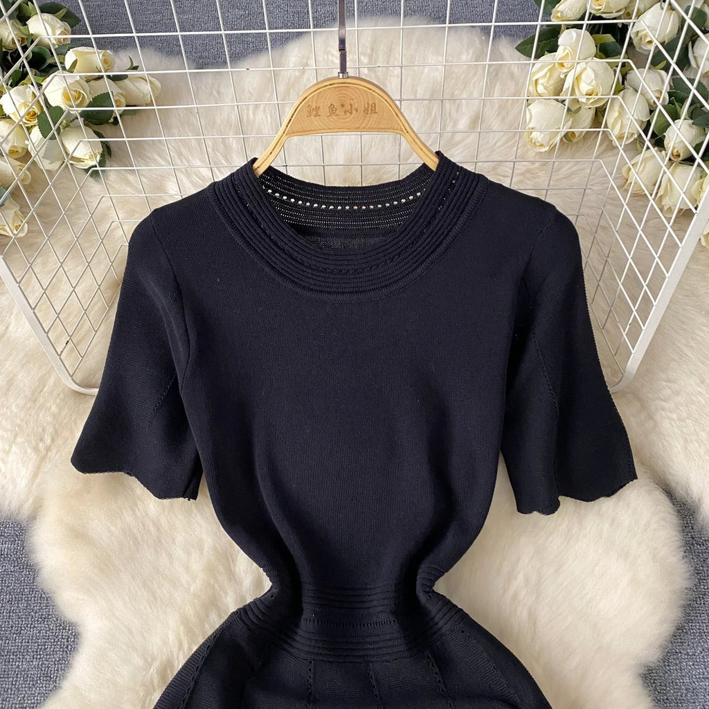 Red Senior Solid Knitting Dress Ladies O-Neck Short Sleeve Hollow Out Design Elastic Knitted Fashion Basic A-Line Dress