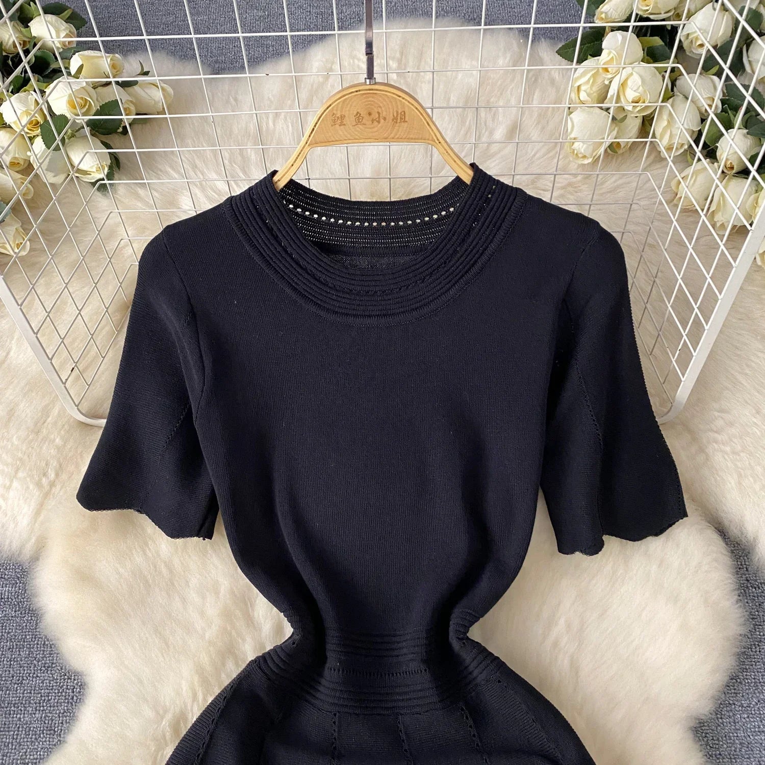 Red Senior Solid Knitting Dress Ladies O-Neck Short Sleeve Hollow Out Design Elastic Knitted Fashion Basic A-Line Dress