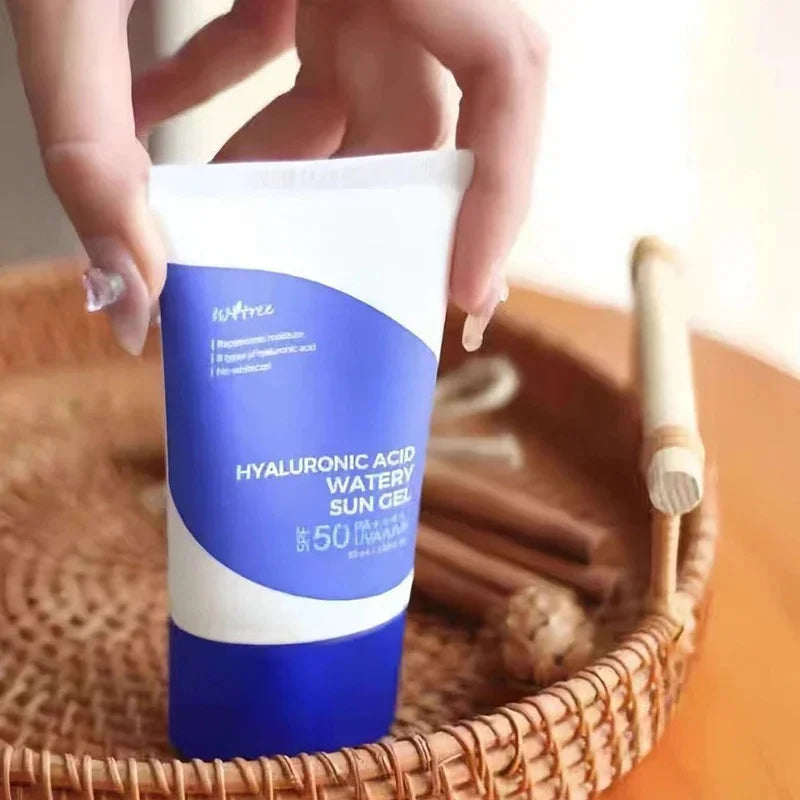 Explosions high-magnification sunscreen SPF50+ waterproof, sweat-proof, UV-proof, refreshing, non-greasy Priming cream