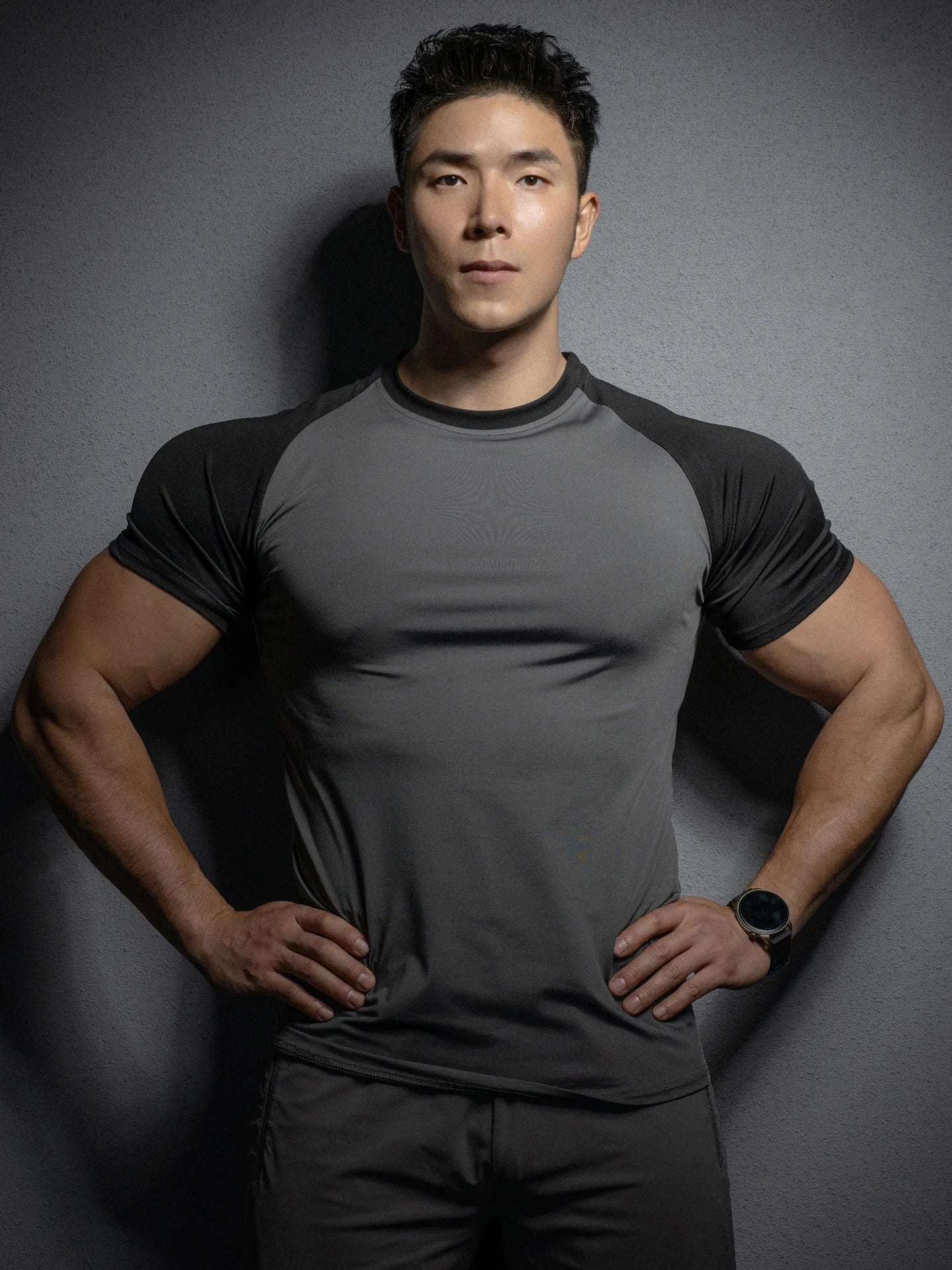 2024 Men Casual Compress Sports T-shirt Summer New gym Fitness Bodybuilding male Workout Short Shirts fashion Short Sleeves Tees