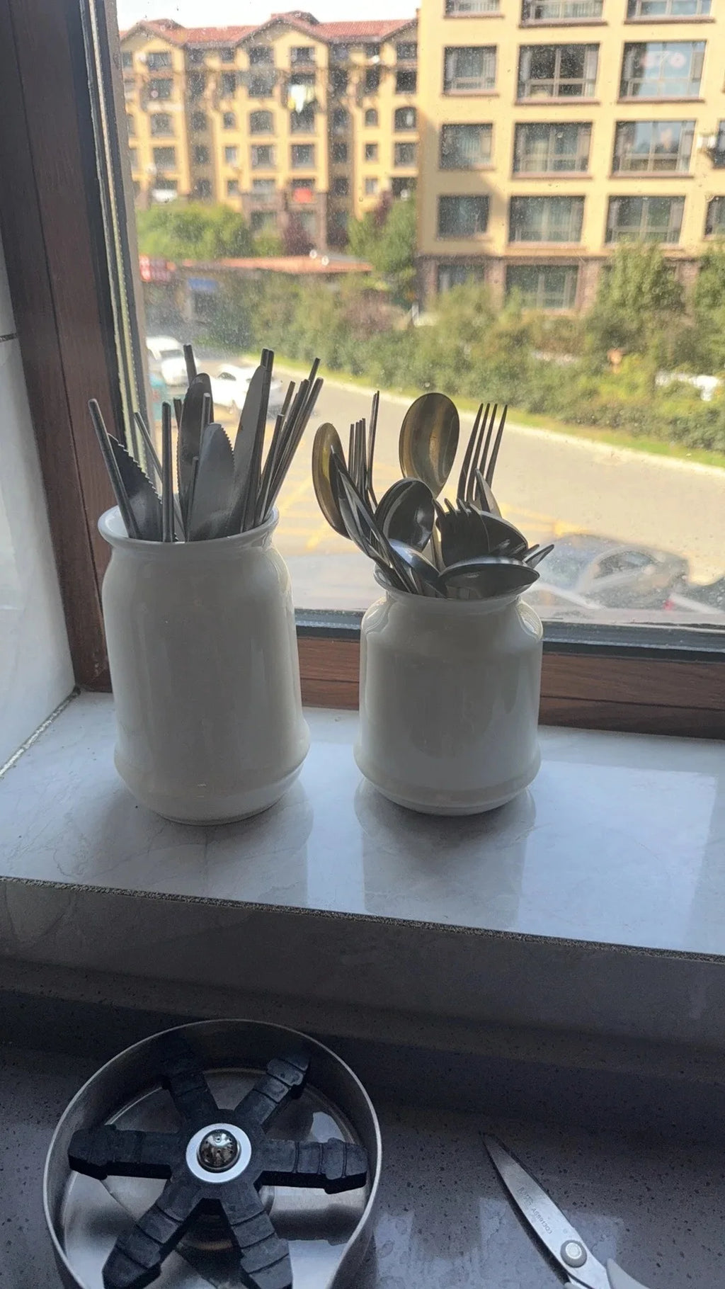 Kitchen Utensil Holder, Ceramic Cooking Utensil Holder for Counter Top, Storage Organizer for Spatula Spoon and Fork Storage Jar