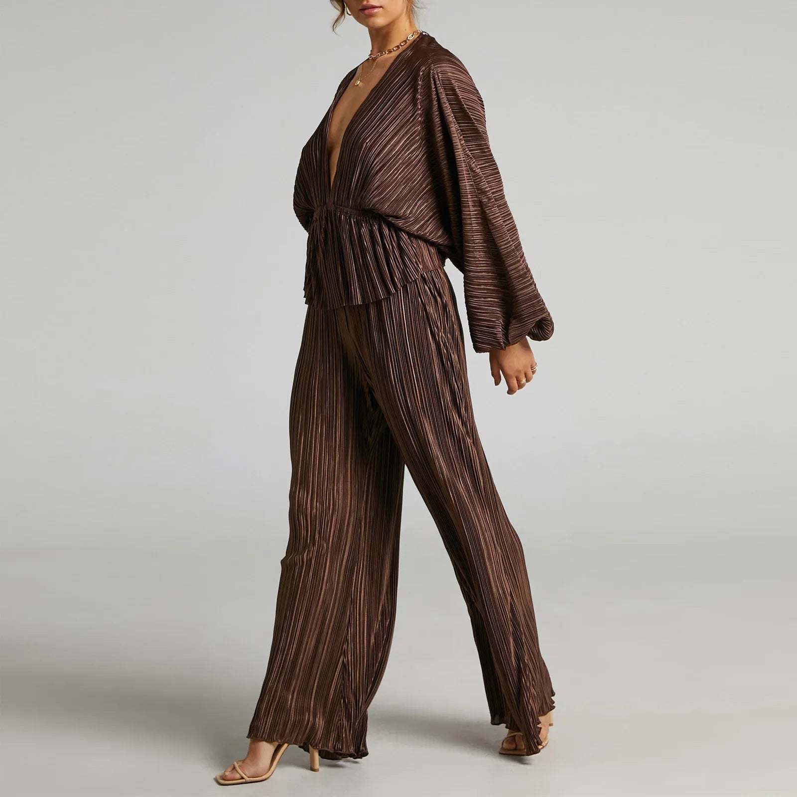 Women's Two Piece Set Deep V Neck Pleated Tops with Wide Leg Pants Stretchy Sexy Casual Outfit