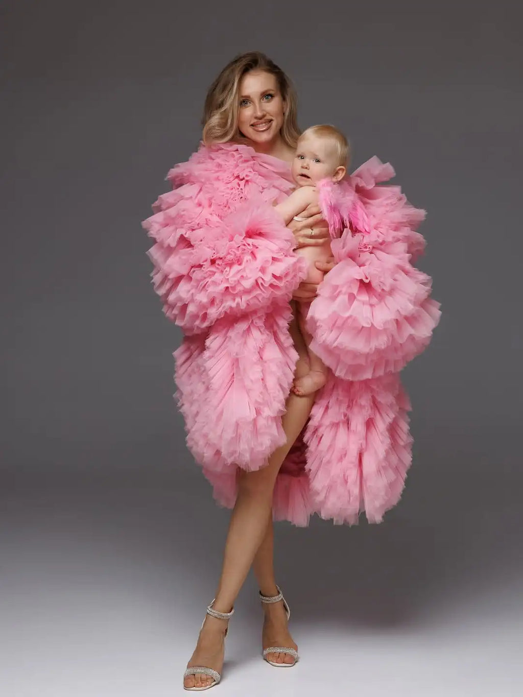Cute Pink Puffy Tulle Jacket Women Full Sleeves Volume Coat Female Oversize Jacekt Outerwear Coat Custom Maternity Robe Dress