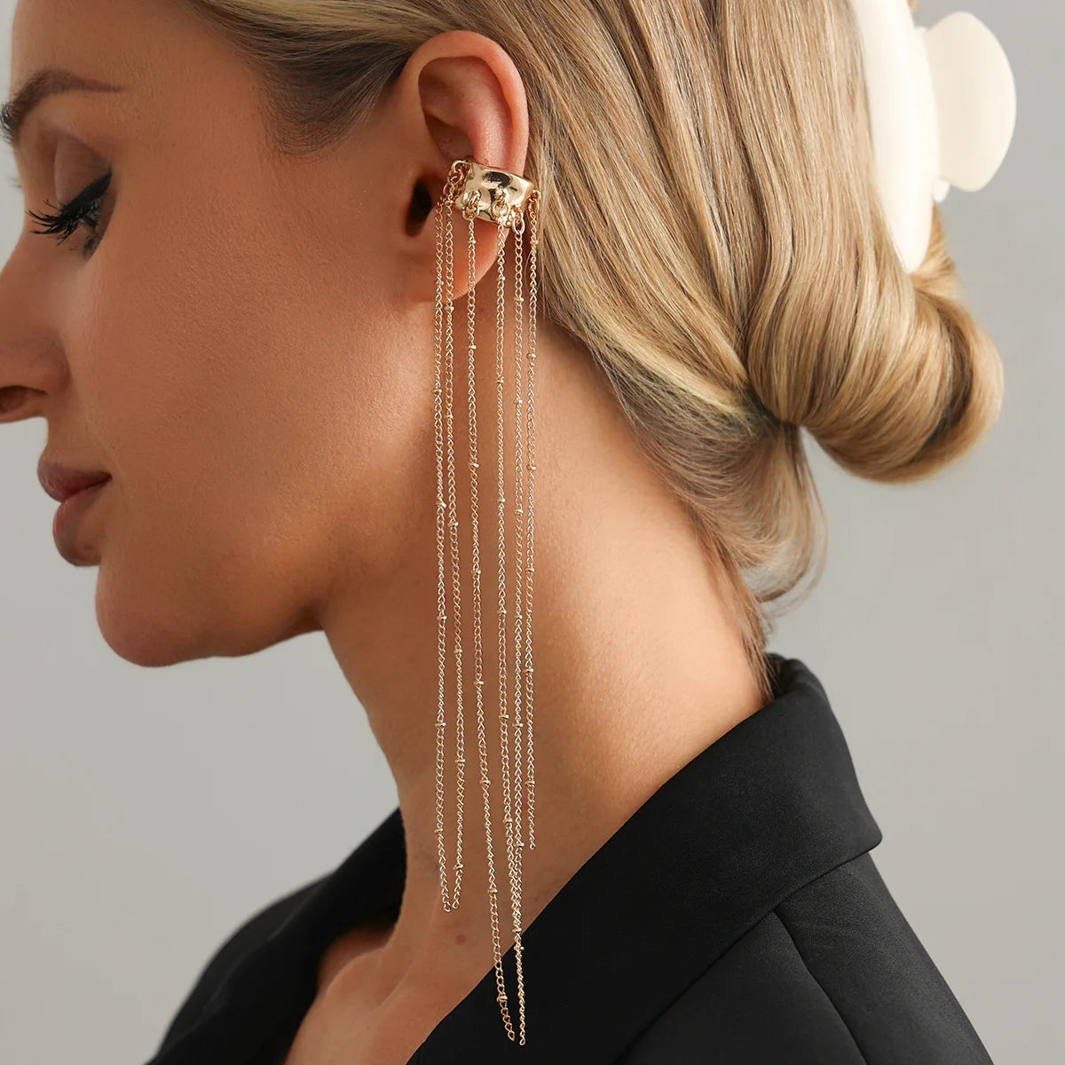Unique Long Tassel No Piercing Ear Clip Earrings for Women New Gothic Silver Color C-shaped Ear Cuff Fashion Jewelry Gift