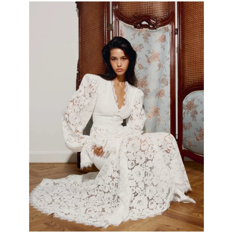 Women White Lace Trim Corset Mini Dress Sexy Sweetheart Neck Spaghetti Strap Slit Hem 2026 Summer Leisure Nightclub Party Wear