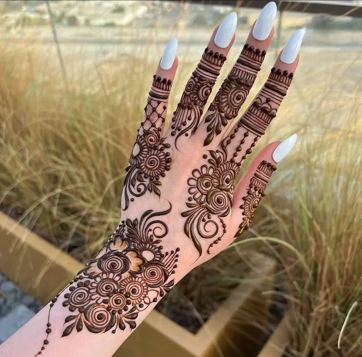 GOLECHA Brown Henna Tattoo Pigment Paste 30g For Faux Freckles Mehndi Body Art Temporary Tattoo Supplies Natural Skin Tint Cone