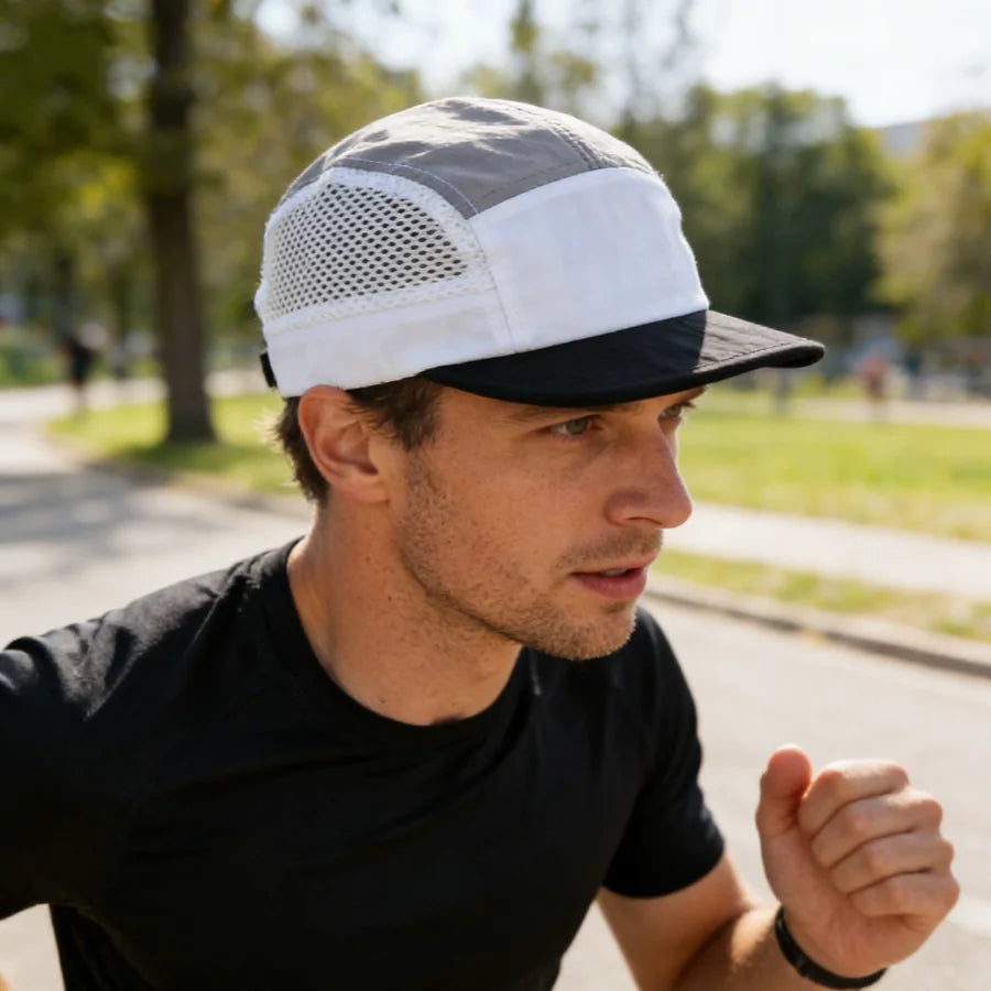 Retro Color-Blocked Breathable Quick-Dry Flat-Brimmed Hat with Adjustable Mesh Fabric, Suitable for Both Men and Women, Ideal for Outdoor Activities Like Hiking, Running, Camping, and Daily Commuting