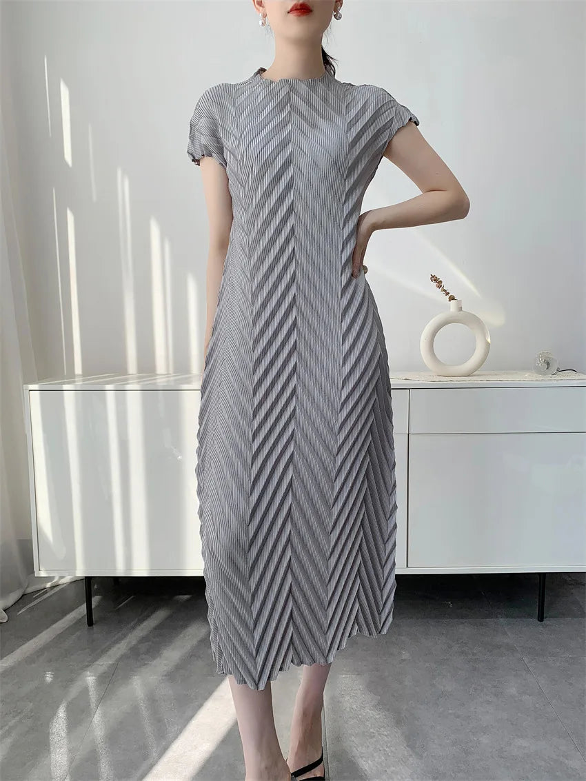 Miyake Handmade Pleated Dress Women's 2026 Spring New Solid Color Half-high Collar Sleeves Pullover Elegant Pleated Skirt