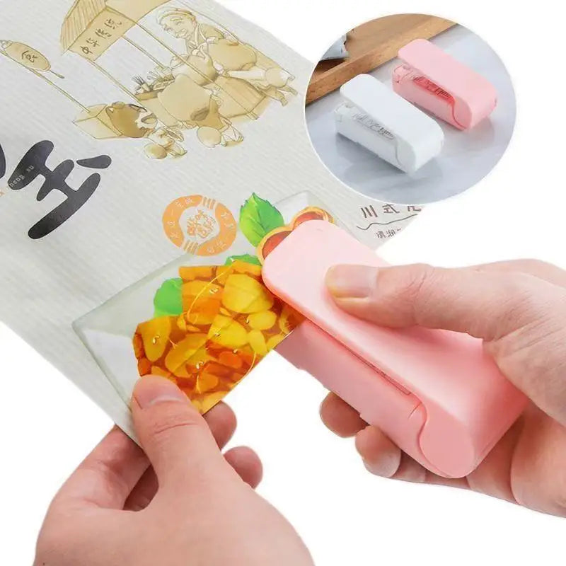 1pc Portable Mini Heat Sealer for Plastic Bags Snack Food Bag Sealing Machine Package Closure Home Kitchen Storage Accessory