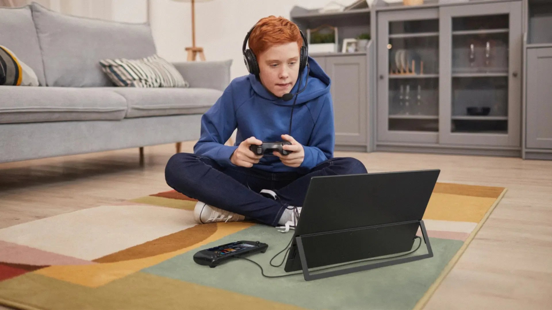 UPERFECT 18.5 Inch Monitor 120HZ FHD HDR IPS Laptop Computer Gaming Display HDMI USB C External Screen With Dual Speakers VESA