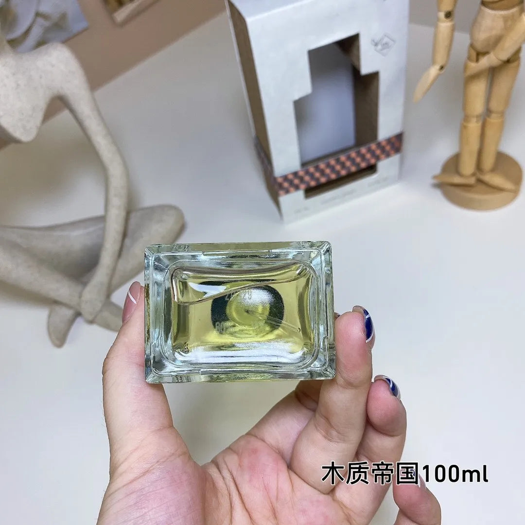 100ml Luxury Unisex Perfume, Mysterious Imperial Woody Scent, Premium Long-Lasting Fragrance for Daily Wear