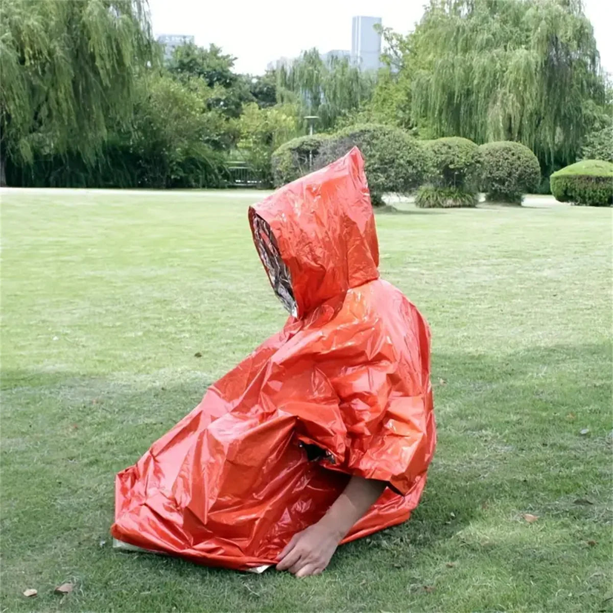 Emergency Rain Poncho Thermal Blanket Poncho Weather Proof Outdoor Survival Camping Gear Survival Gadgets