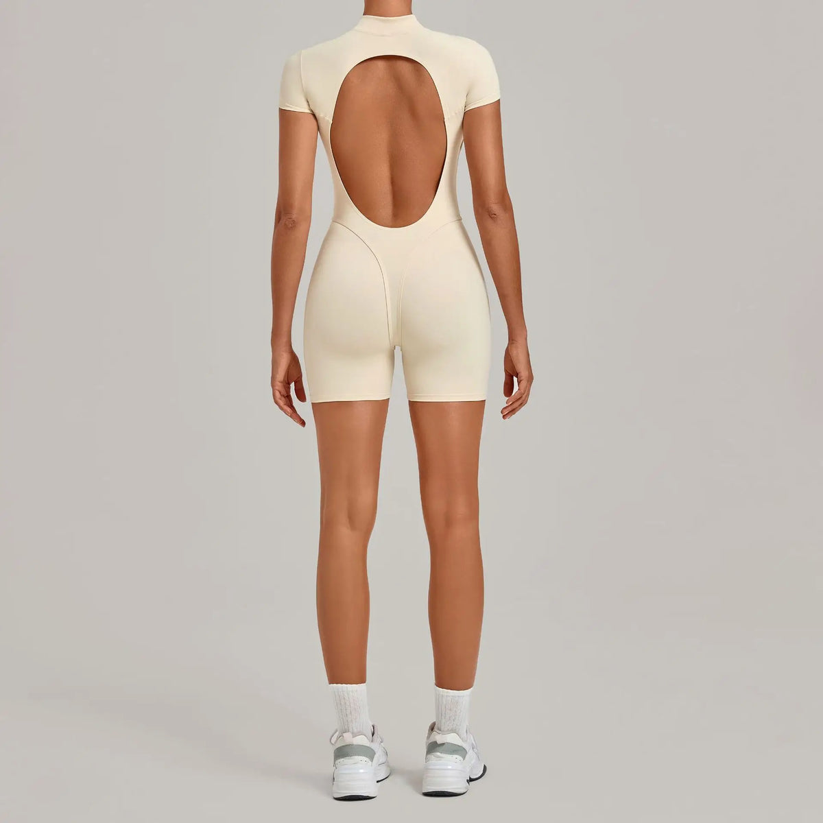 Women's Seamless Yoga Jumpsuits Sports Fitness Hip-lifting Short-sleeved Backless Training Workout Gym Shorts One-piece