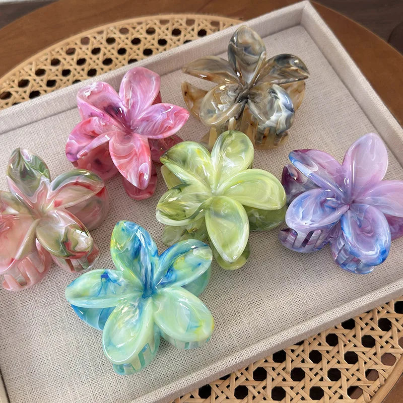 Flower Hair Claw Clip for Women Fashion Hair Clips Crab Clamp Barrettes Girls Hair Accessories Summer Shark Hairpin Headwear 1pc