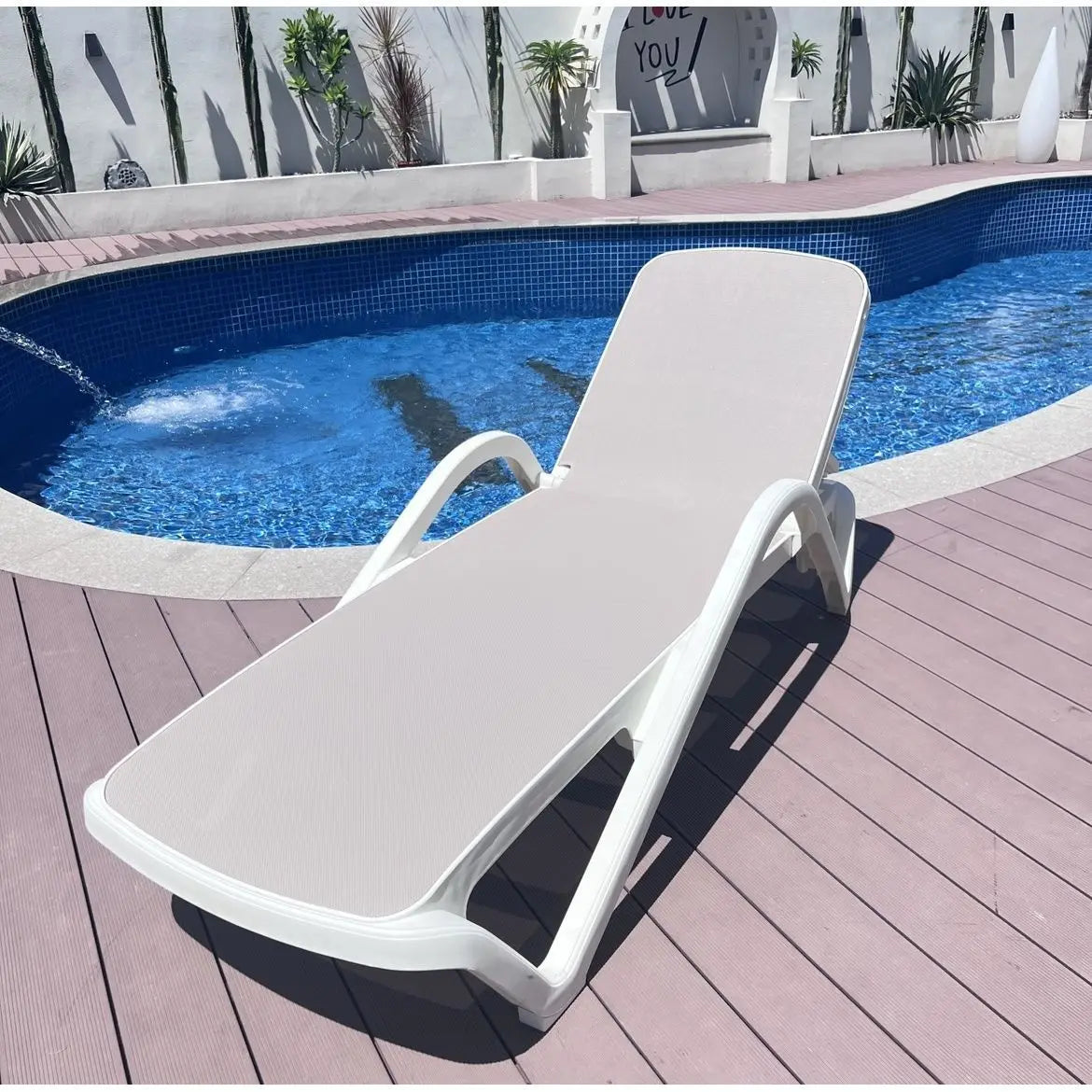 Outdoor Pool Chaise Lounges Hot Spring Hammam Bathroom Plastic Leisure Beds Beach Amusement Park Hotel Lounges