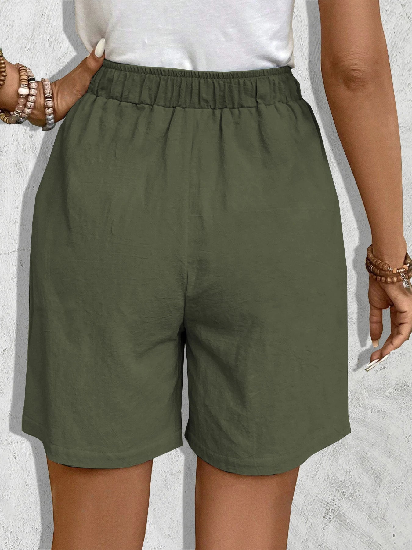 Women’s Solid Color Fashion Casual Elegant Style Shorts Versatile Daily Sports Style Slim and loose fitting straight leg pants
