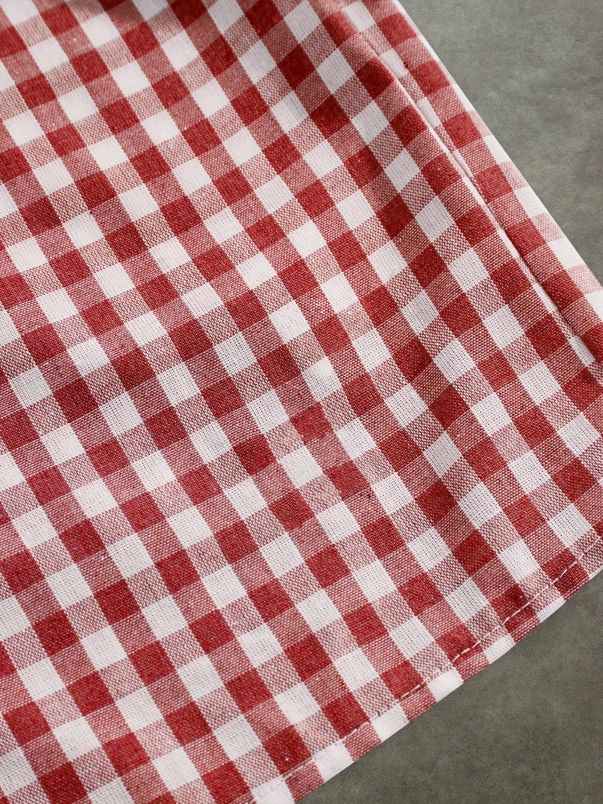 Men's Collegiate Style Plaid Casual Comfortable Short-Sleeve Shirt for Spring, Summer, and Autumn, Suitable for Everyday Casual