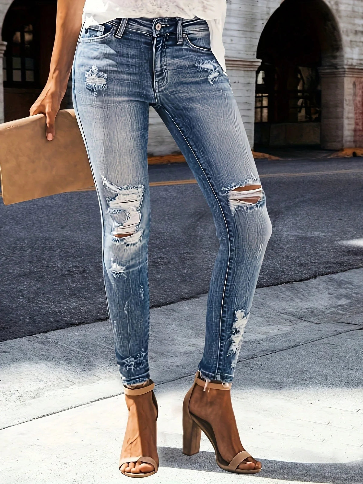 Women's Casual Elegant Party Solid Color Washed Cat Whisker Pattern Denim Ripped Skinny Jeans Tapered Pants Simple Daily Wear